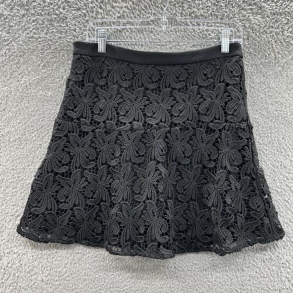 LOFT Tube Skirt Women's Small‎ Black Eyelet Tube Skirt Ladies Small